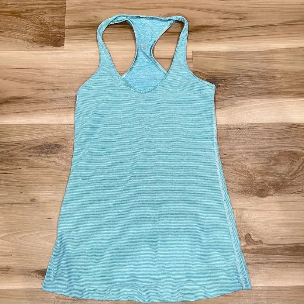Lululemon Blue Striped Athletic Tank Top Women’s 4